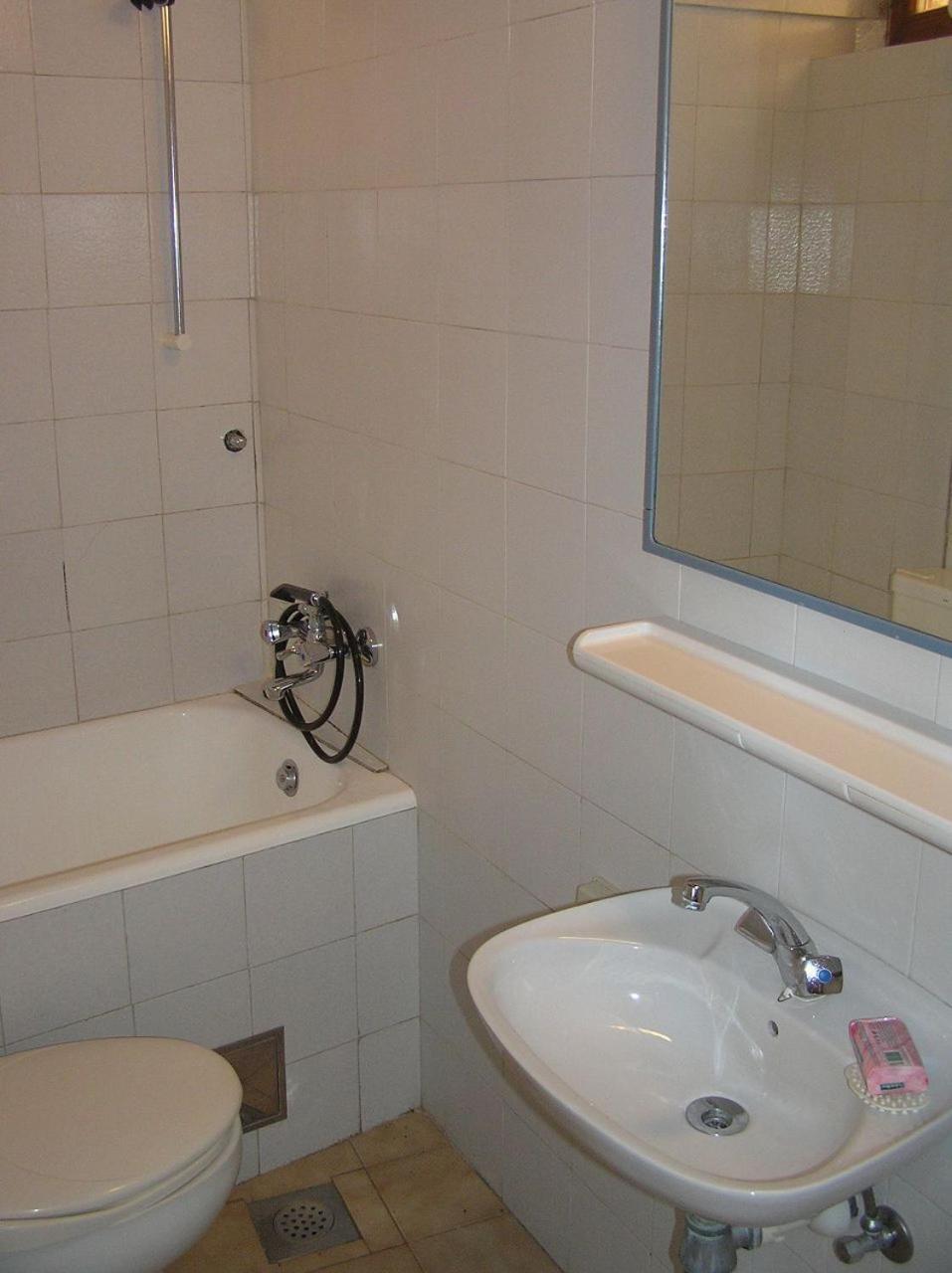 Apartments Mako Писак Екстериор снимка